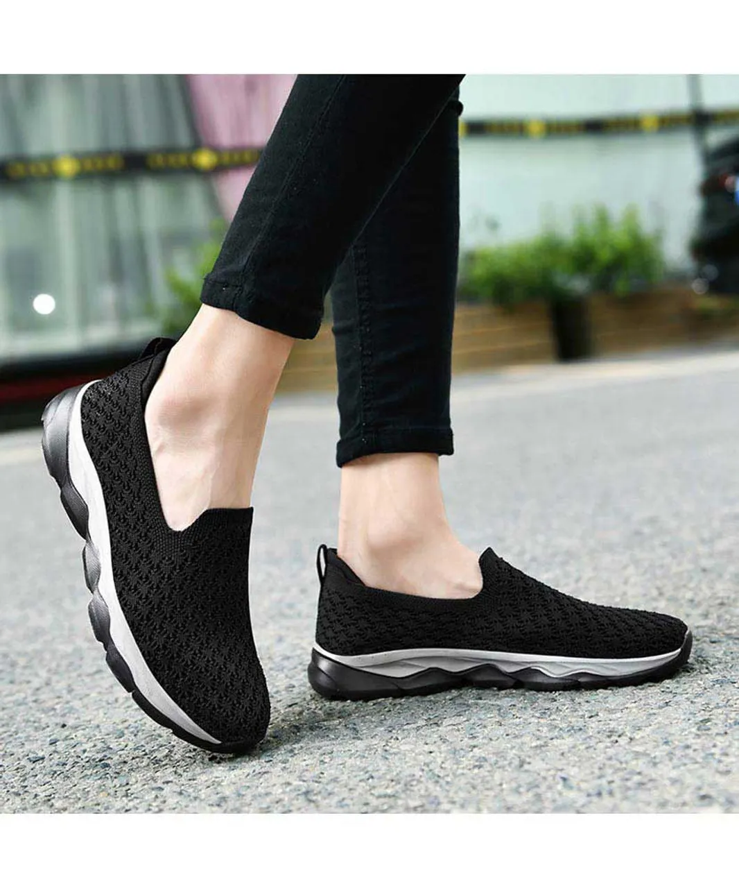 Black check texture casual slip on shoe sneaker