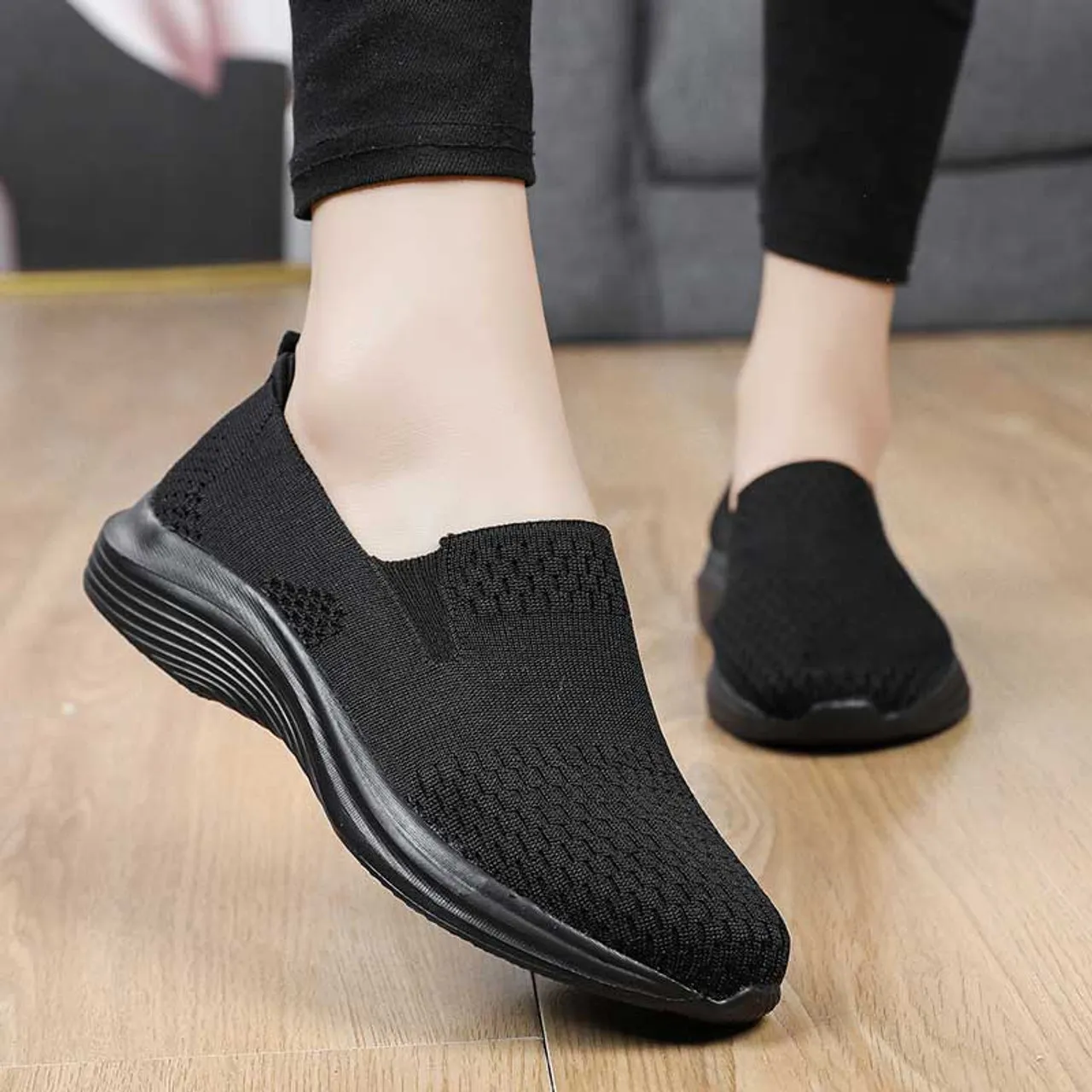 Black flyknit casual texture pattern slip on shoe sneaker