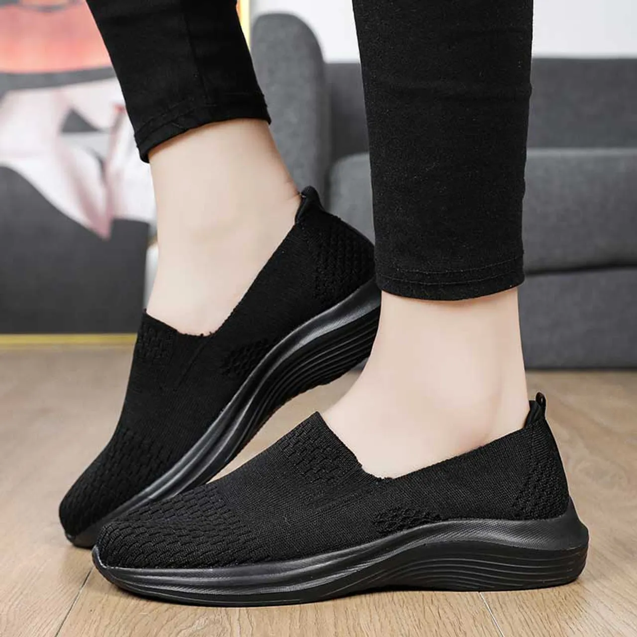 Black flyknit casual texture pattern slip on shoe sneaker