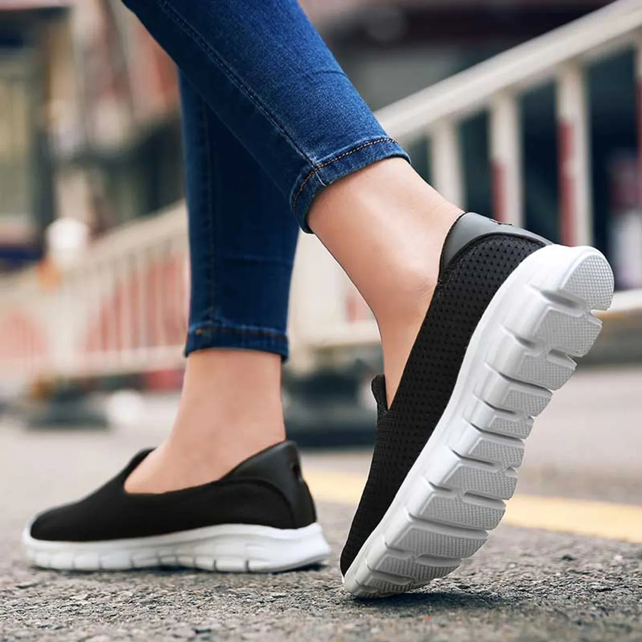 Black mesh plain casual slip on shoe sneaker