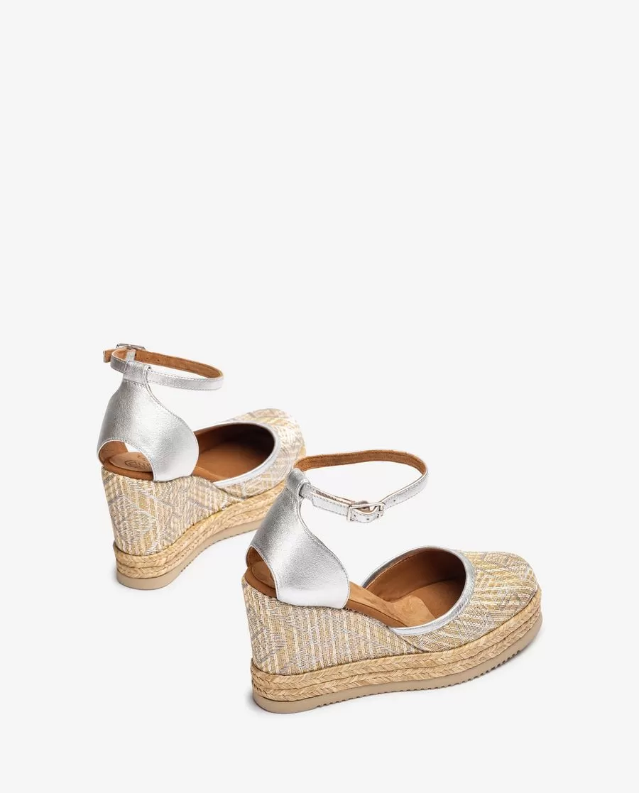 UNISA CAMEO ESPADRILLE SILVER WEDGE